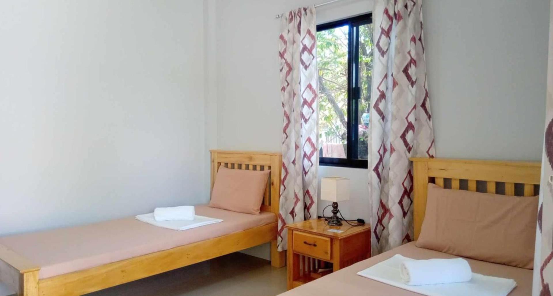 Grae'S Apartelle Moalboal Exterior foto
